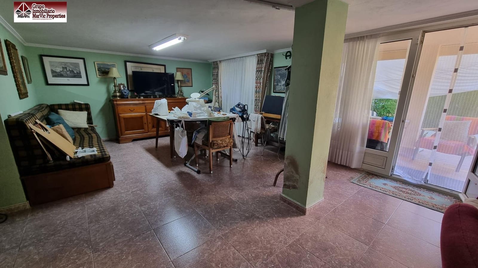 5 soveværelse Semi-Rækkehus til salg i Benidorm med swimmingpool garage - € 463.000 (Ref: 8537397)