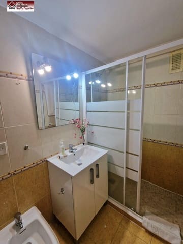 2 makuuhuone Asunto myytävänä paikassa Benidorm - 265 000 € (Ref: 8537402)