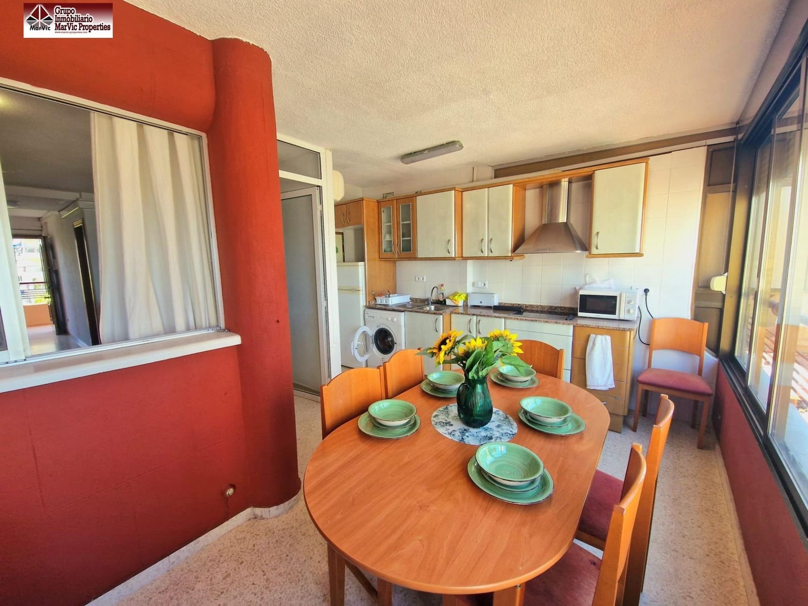 2 bedroom Flat for sale in Benidorm - € 265,000 (Ref: 8537402)