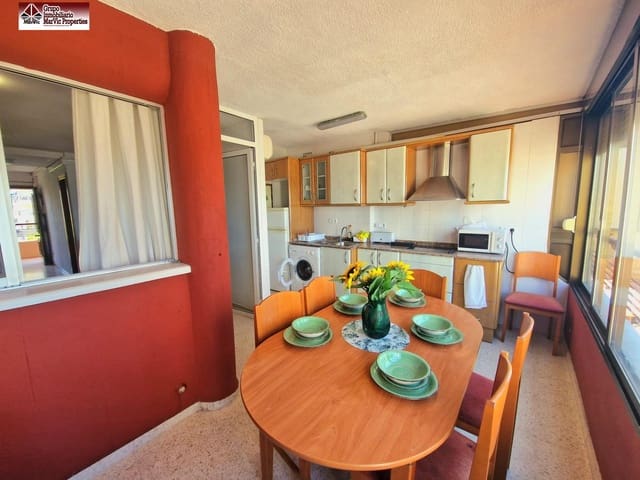 2 makuuhuone Asunto myytävänä paikassa Benidorm - 265 000 € (Ref: 8537402)