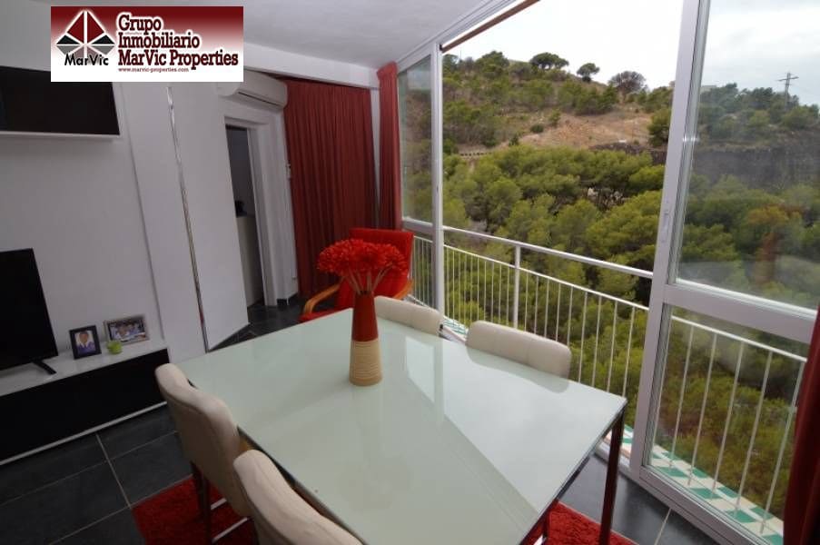 3 soveværelse Lejlighed til salg i Benidorm med swimmingpool - € 155.000 (Ref: 8537426)