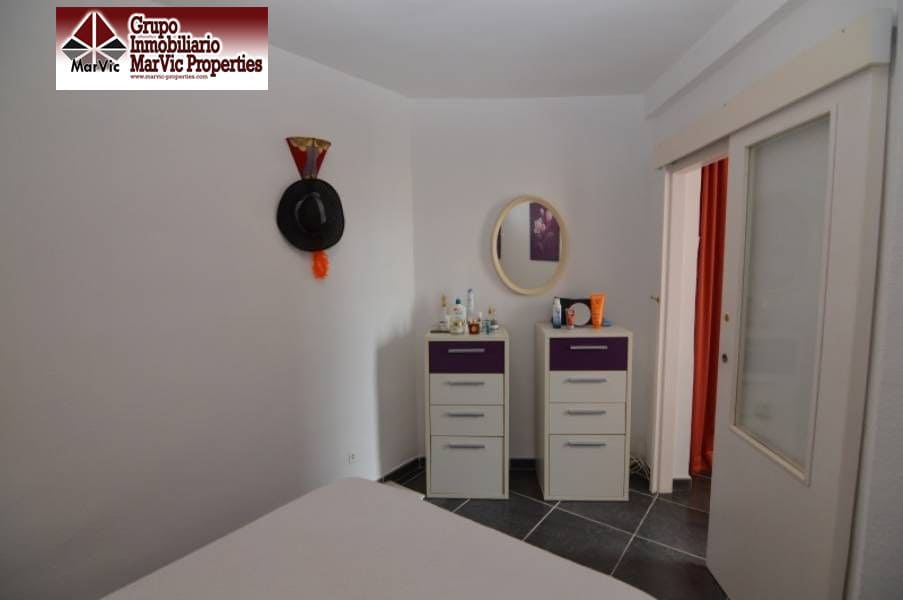 3 soveværelse Lejlighed til salg i Benidorm med swimmingpool - € 155.000 (Ref: 8537426)