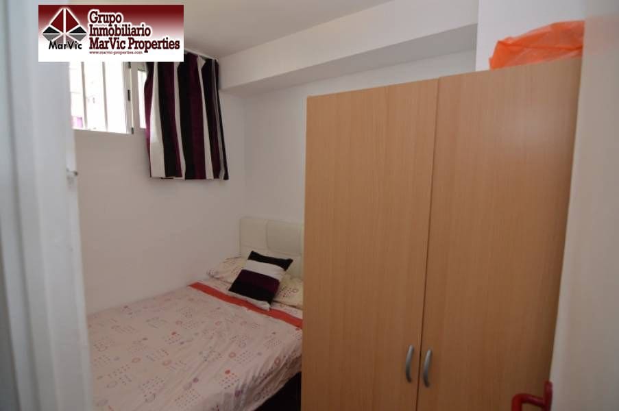 3 soveværelse Lejlighed til salg i Benidorm med swimmingpool - € 155.000 (Ref: 8537426)