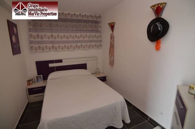 3 soveværelse Lejlighed til salg i Rincón de Loix, Benidorm med swimmingpool - € 155.000 (Ref: 8537426)