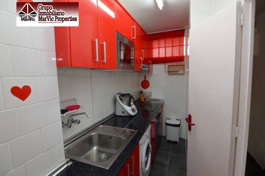 3 soveværelse Lejlighed til salg i Benidorm med swimmingpool - € 155.000 (Ref: 8537426)