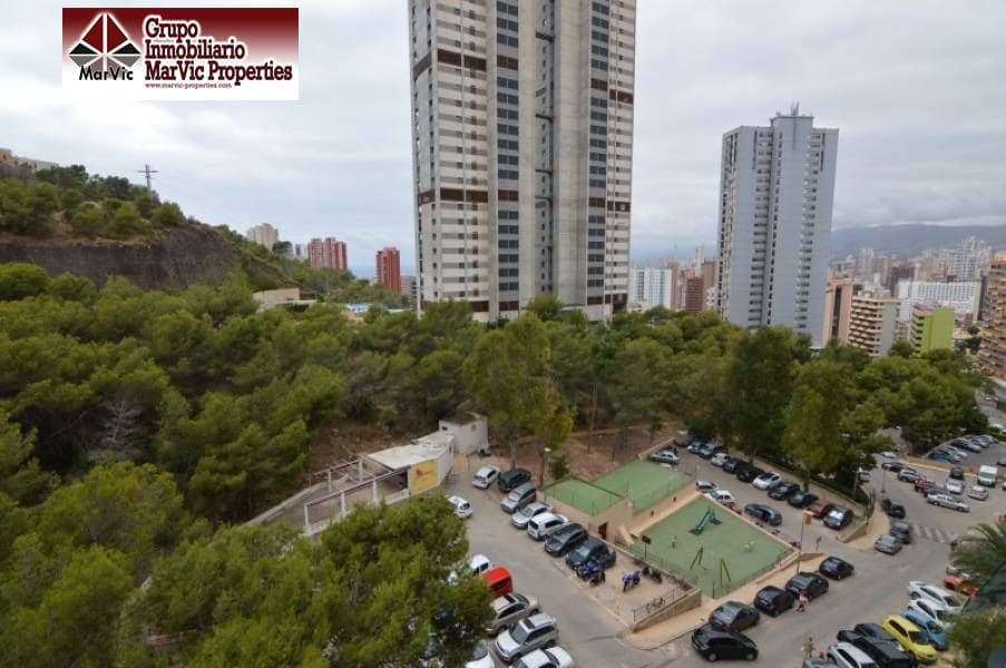 3 soveværelse Lejlighed til salg i Benidorm med swimmingpool - € 155.000 (Ref: 8537426)