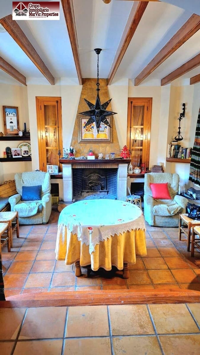 9 soverom Villa til salgs i Carricola - € 295 000 (Ref: 8537468)