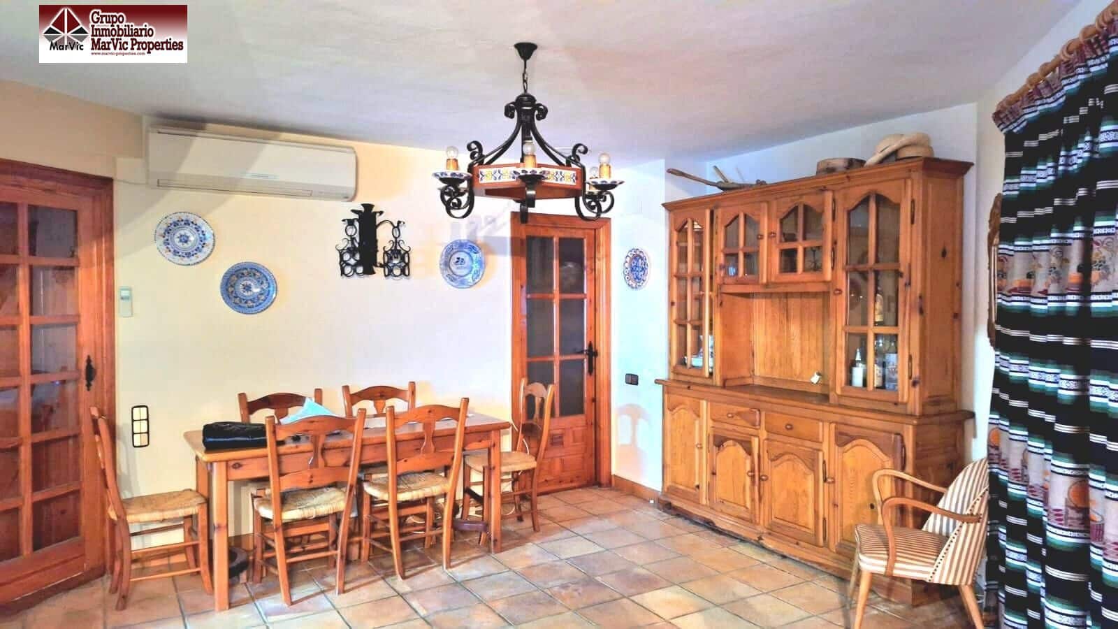 9 soverom Villa til salgs i Carricola - € 295 000 (Ref: 8537468)