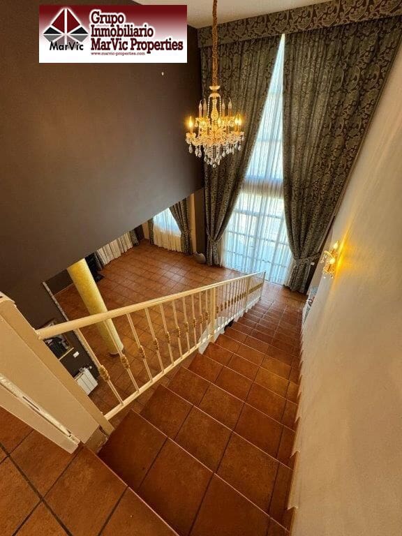 4 bedroom Villa for sale in Callosa d'En Sarria with pool - € 675,000 (Ref: 8537476)