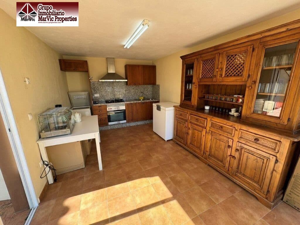 4 soveværelse Villa til salg i Callosa d'En Sarria med swimmingpool - € 418.000 (Ref: 8537477)