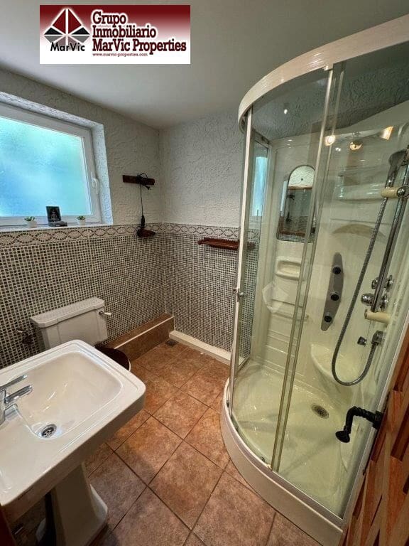 4 soveværelse Villa til salg i Callosa d'En Sarria med swimmingpool - € 418.000 (Ref: 8537477)