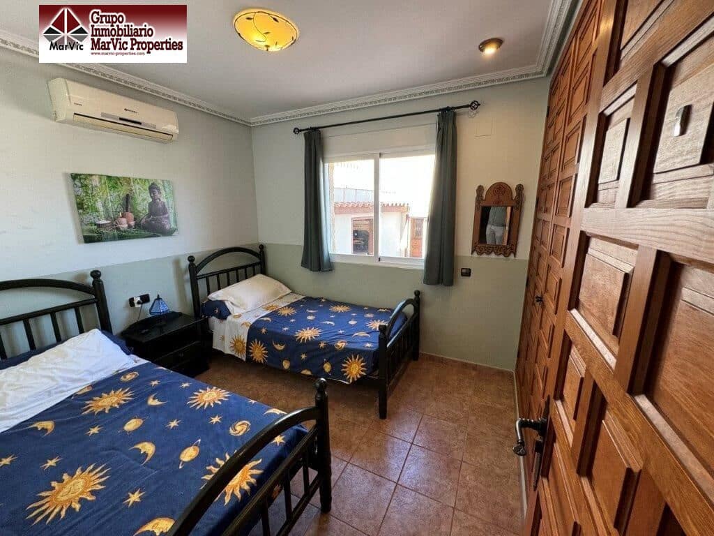 4 soveværelse Villa til salg i Callosa d'En Sarria med swimmingpool - € 418.000 (Ref: 8537477)