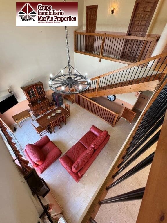 4 soveværelse Villa til salg i Callosa d'En Sarria med swimmingpool - € 418.000 (Ref: 8537477)