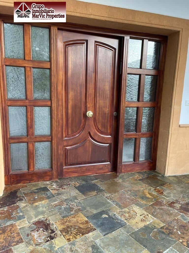 3 soveværelse Villa til salg i Marchuquera med swimmingpool - € 790.000 (Ref: 8537479)