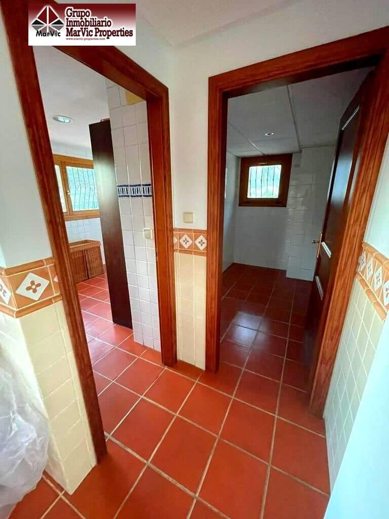 3 soveværelse Villa til salg i Marchuquera med swimmingpool - € 790.000 (Ref: 8537479)