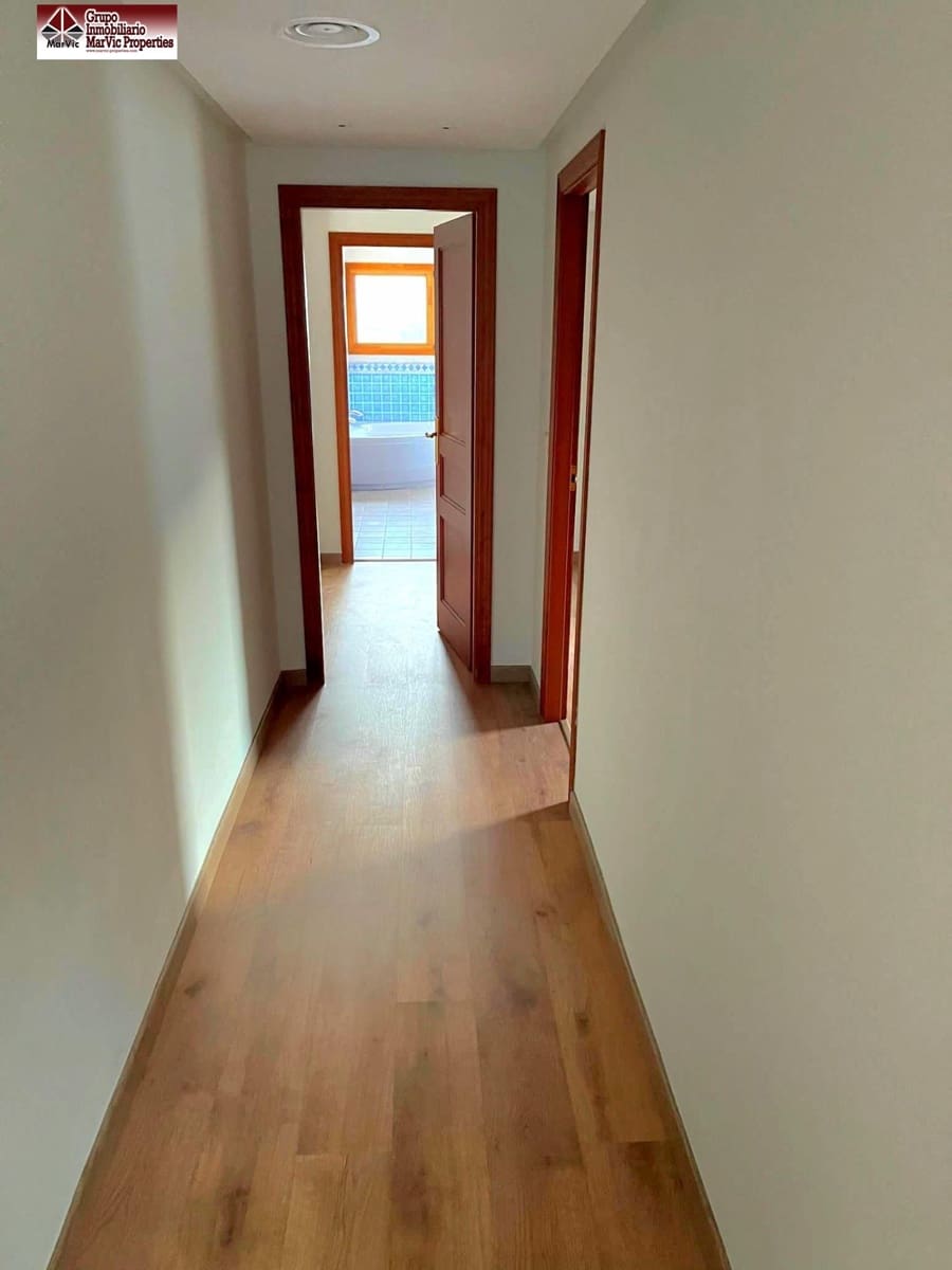 3 soveværelse Villa til salg i Marchuquera med swimmingpool - € 790.000 (Ref: 8537479)