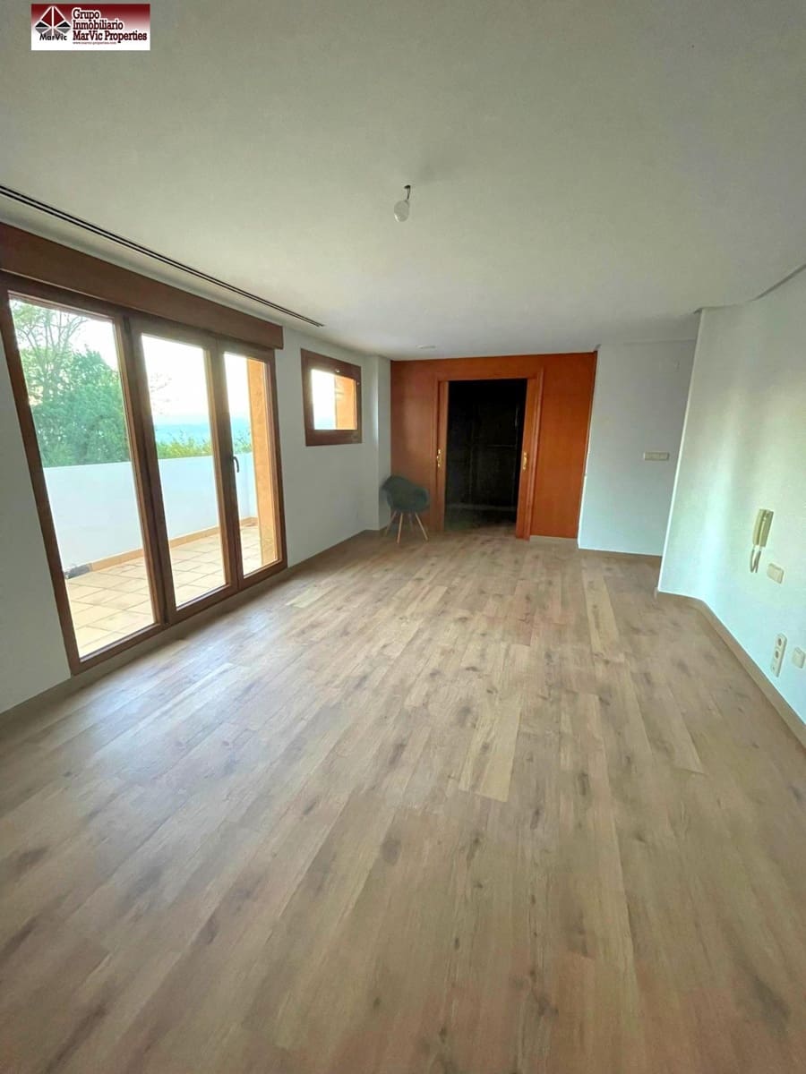 3 soveværelse Villa til salg i Marchuquera med swimmingpool - € 790.000 (Ref: 8537479)