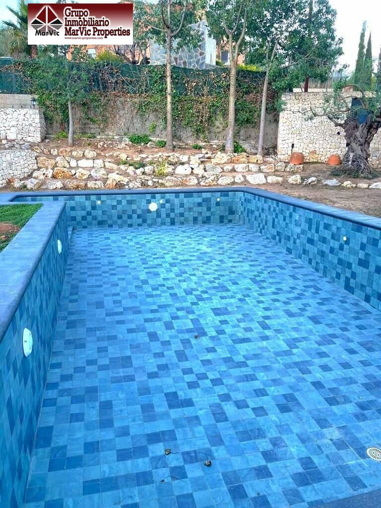 3 soveværelse Villa til salg i Marchuquera med swimmingpool - € 790.000 (Ref: 8537479)