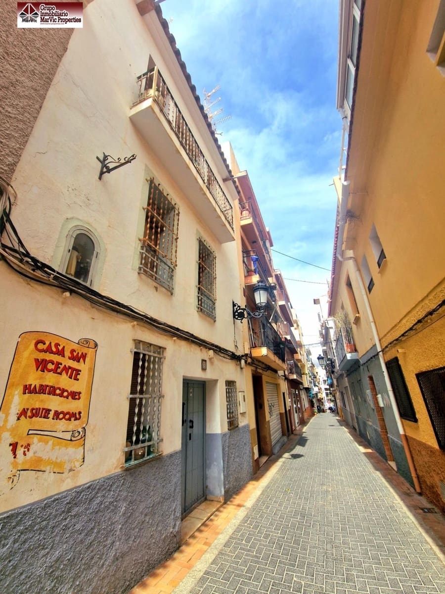 4 quarto Casa em Banda para venda em Benidorm - 549 000 € (Ref: 8537486)
