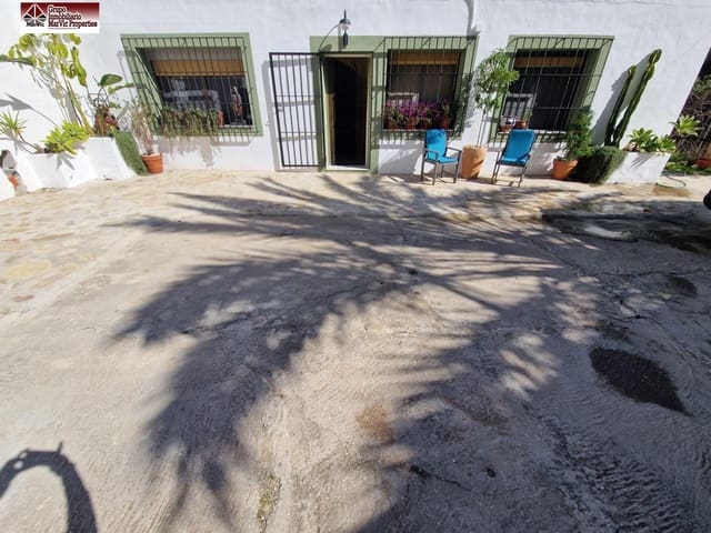 3 bedroom Finca/Country House for rent in Bolulla with pool - € 3,500 (Ref: 8537496)