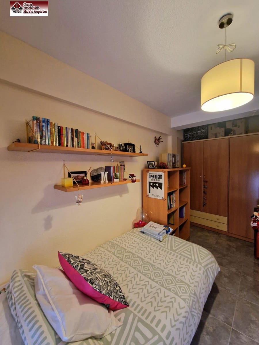 3 makuuhuone Kattohuoneisto myytävänä paikassa Benidorm - 420 000 € (Ref: 8537499)