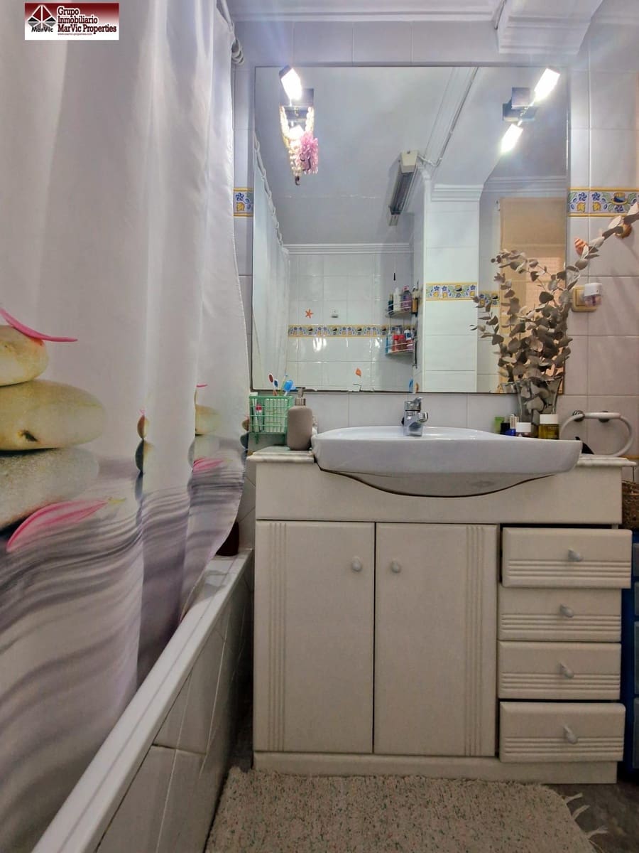 3 makuuhuone Kattohuoneisto myytävänä paikassa Benidorm - 420 000 € (Ref: 8537499)