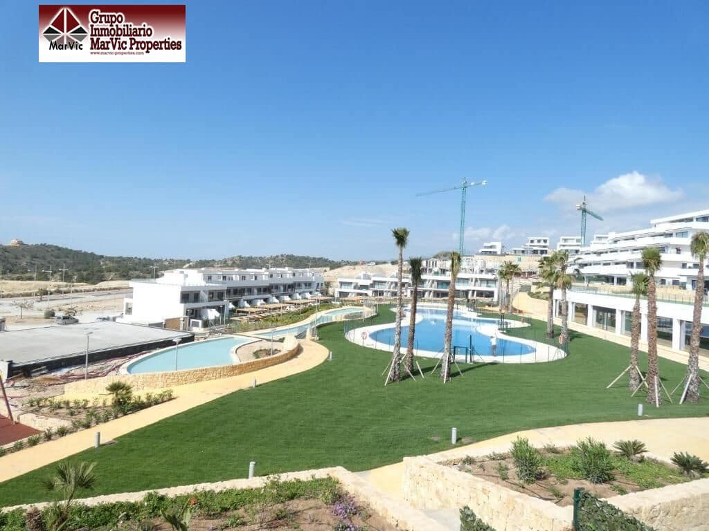 3 bedroom Apartment for sale in Finestrat with pool garage - € 399,000 (Ref: 8537500)