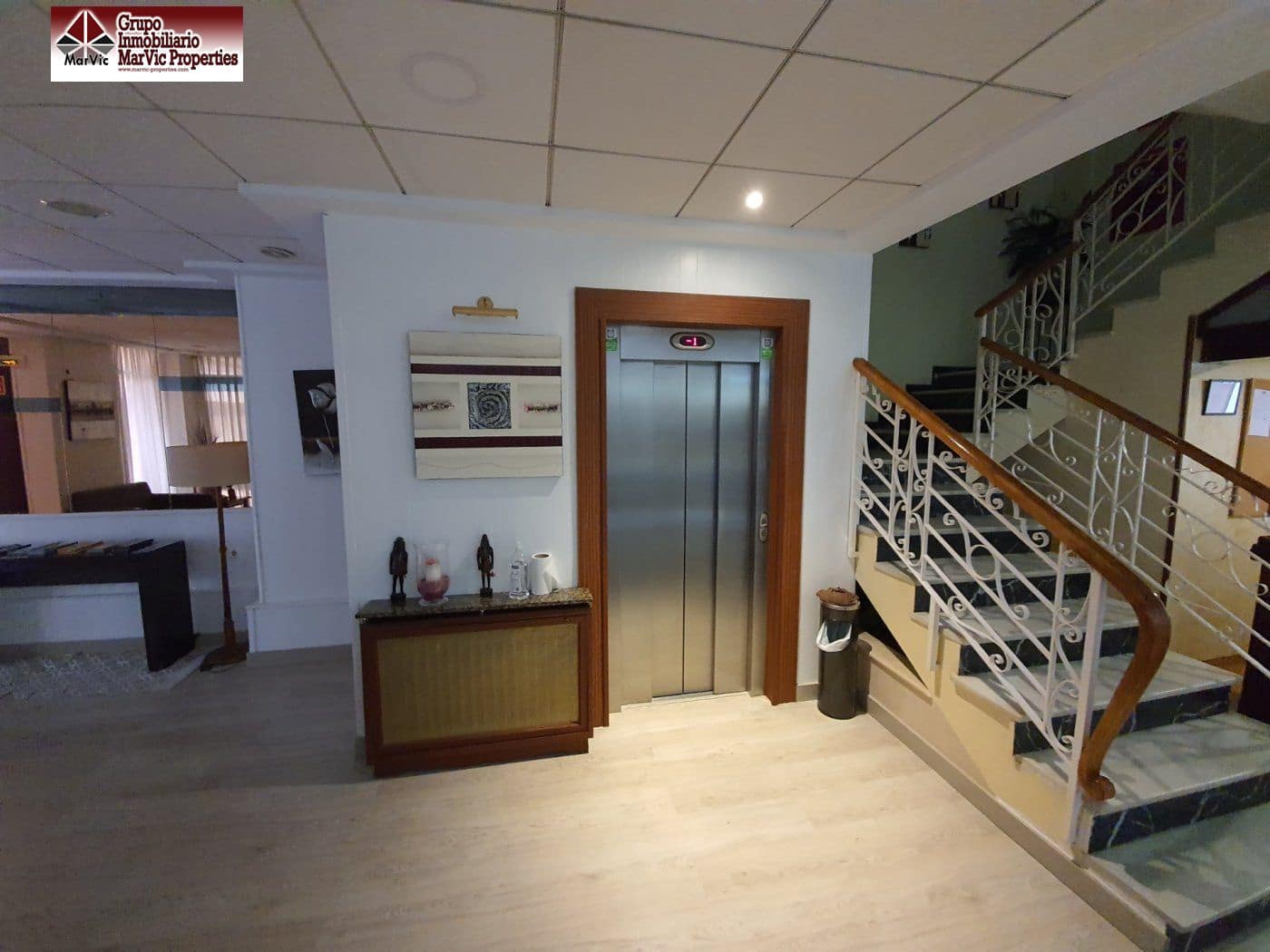 110 soverom Hotell til salgs i El Campello - € 12 500 000 (Ref: 8537502)