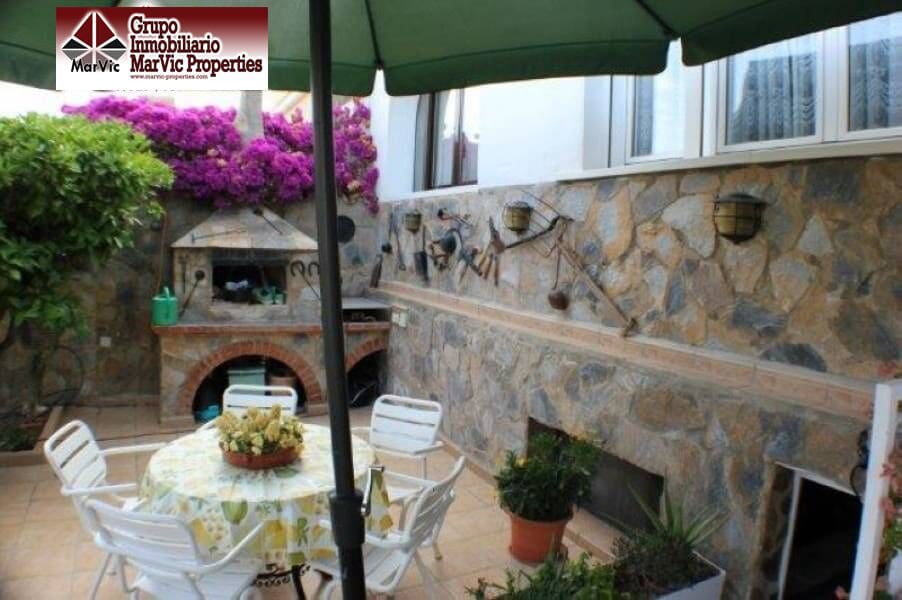 4 soverom Villa til salgs i Barranco Hondo med svømmebasseng garasje - € 395 000 (Ref: 8537506)