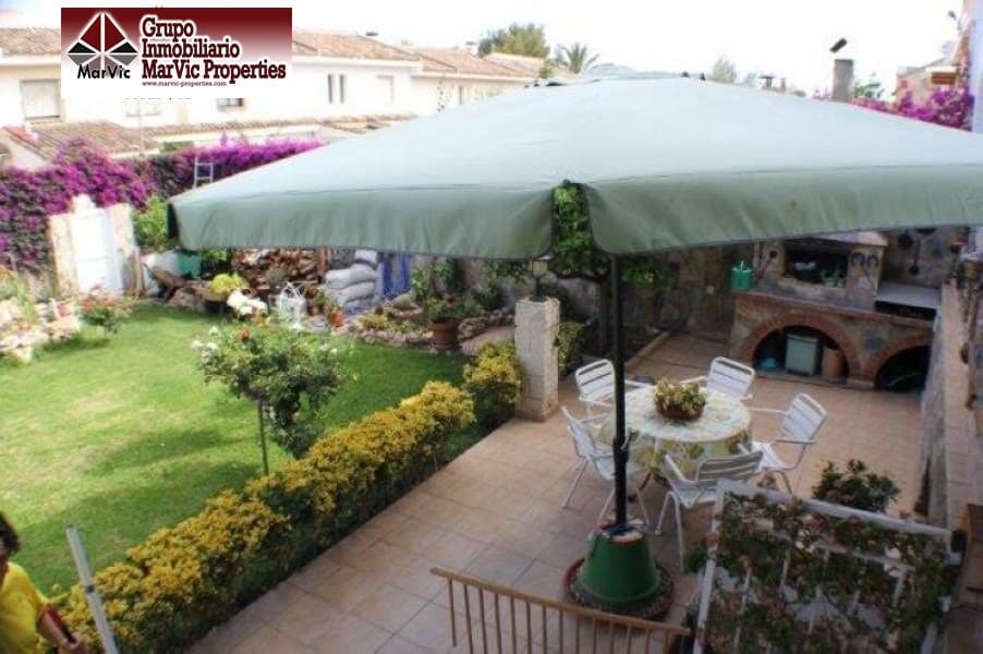 4 soverom Villa til salgs i Barranco Hondo med svømmebasseng garasje - € 395 000 (Ref: 8537506)