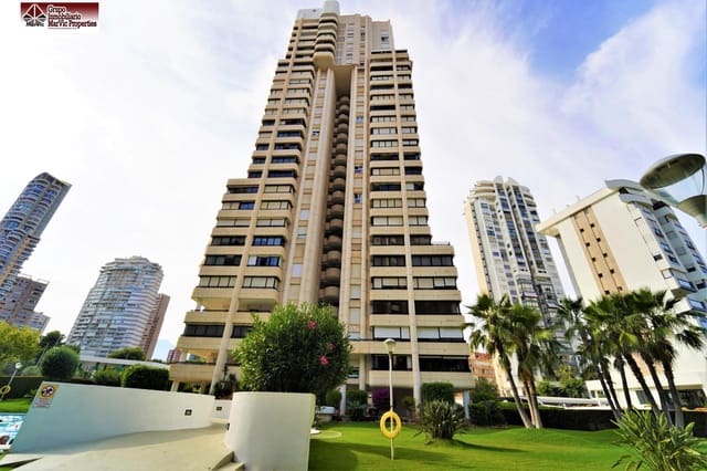 2 makuuhuone Asunto myytävänä paikassa Benidorm mukana uima-altaan - 395 000 € (Ref: 8537507)