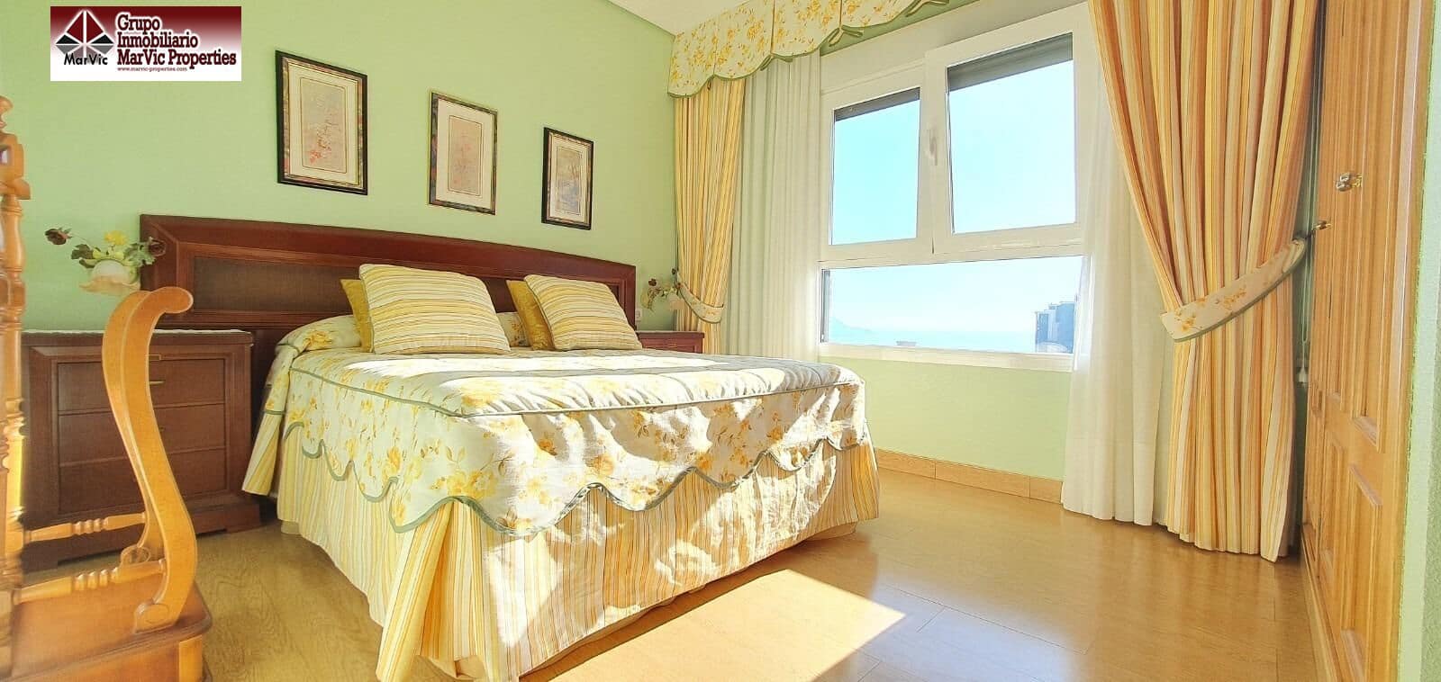 4 chambre Appartement à vendre à Benidorm avec piscine - 685 000 € (Ref: 8537508)