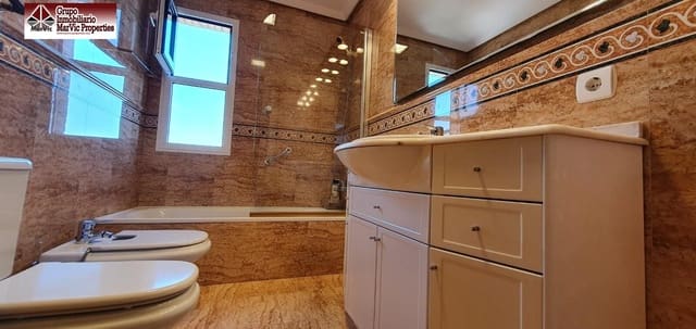 4 chambre Appartement à vendre à Poniente, Benidorm avec piscine - 685 000 € (Ref: 8537508)