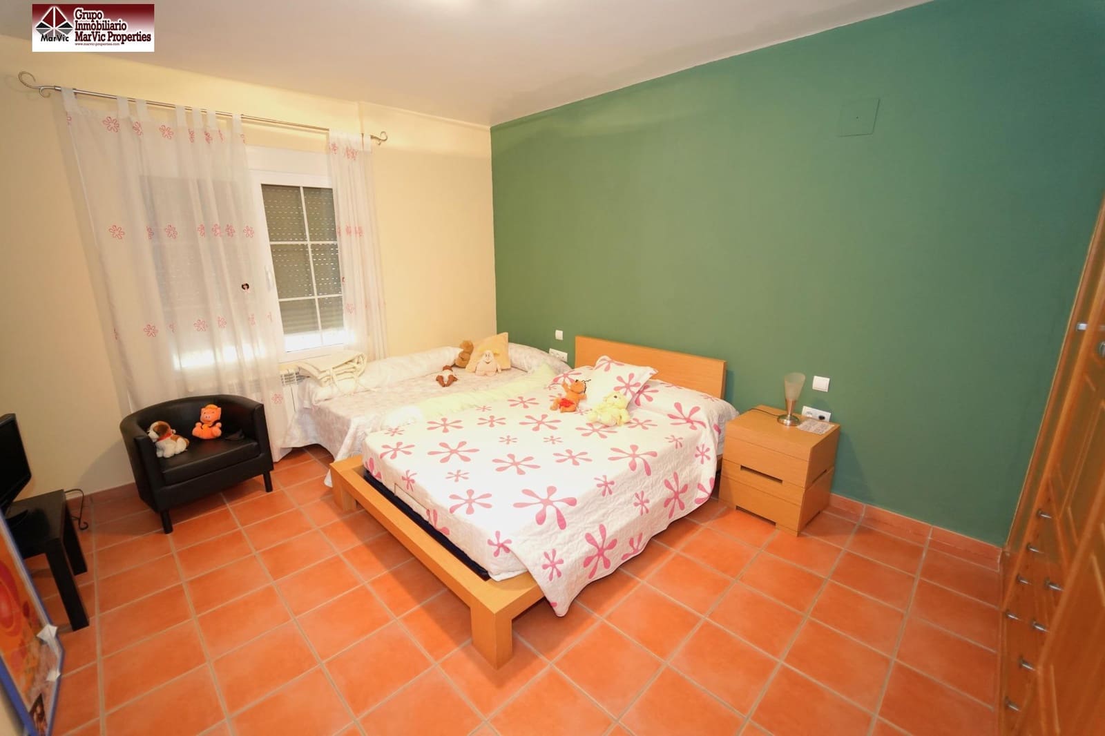 4 bedroom Villa for sale in Finestrat with garage - € 489,000 (Ref: 8537513)