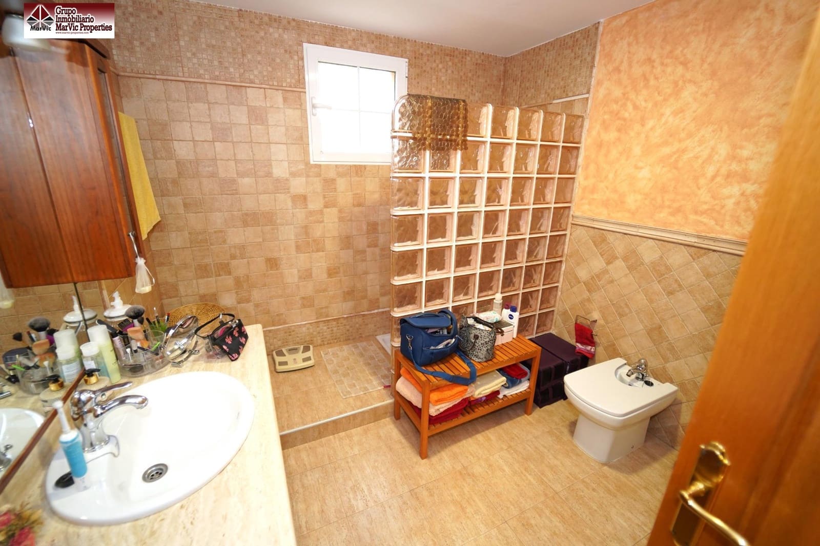 4 bedroom Villa for sale in Finestrat with garage - € 489,000 (Ref: 8537513)