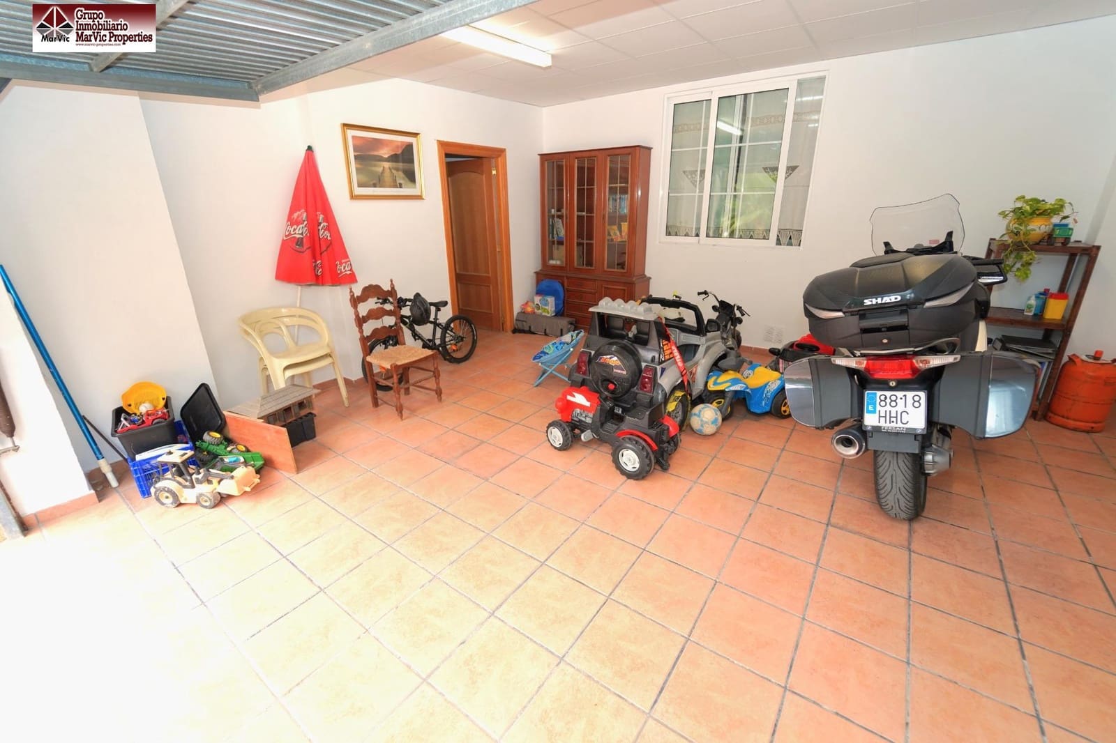4 bedroom Villa for sale in Finestrat with garage - € 489,000 (Ref: 8537513)