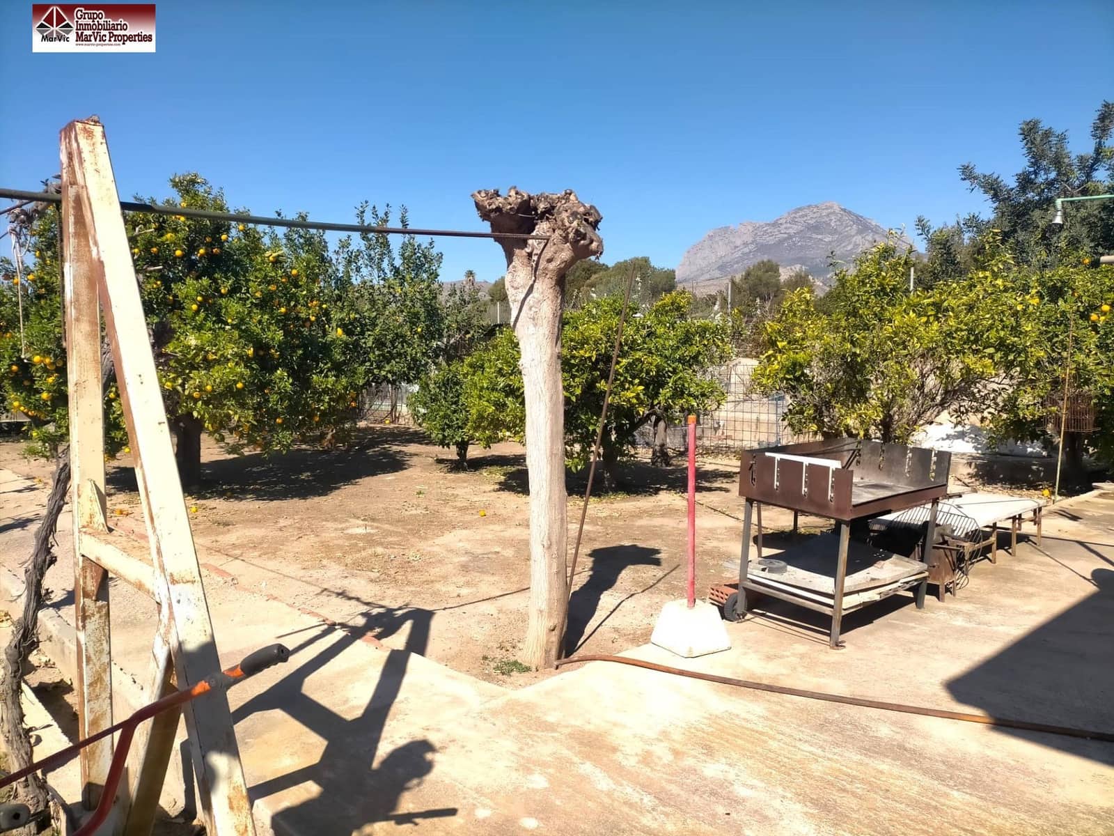 2 bedroom Villa for sale in Benidorm - € 389,000 (Ref: 8537516)