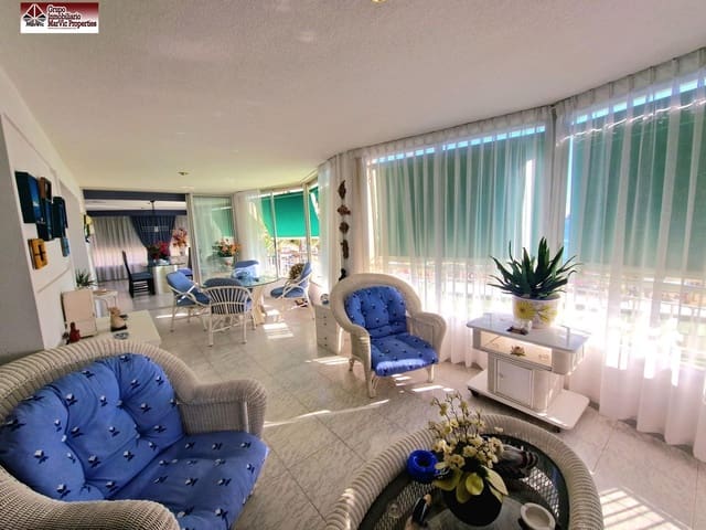 Piso de 4 habitaciones en Benidorm en venta con piscina - 650.000 € (Ref: 8537518)