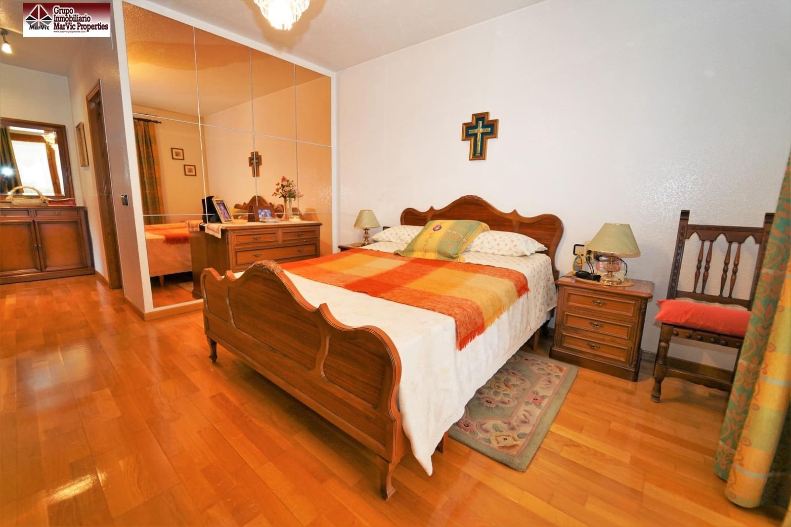 7 bedroom Villa for sale in Benidorm with pool garage - € 875,000 (Ref: 8537530)