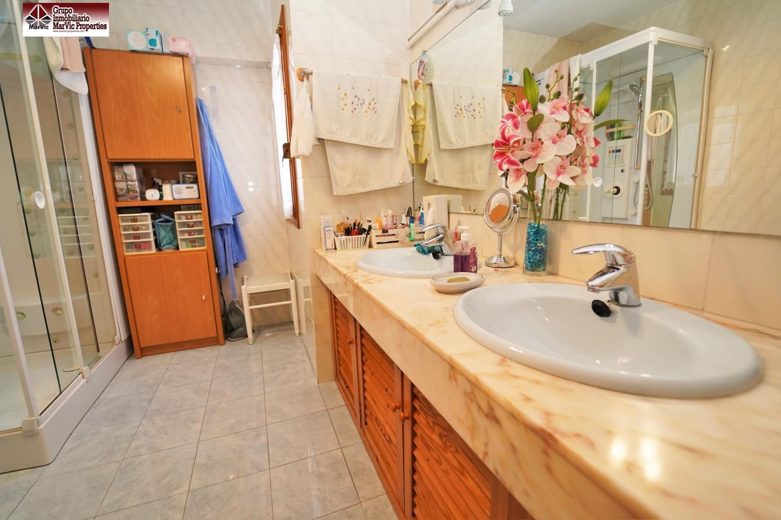 7 bedroom Villa for sale in Benidorm with pool garage - € 875,000 (Ref: 8537530)