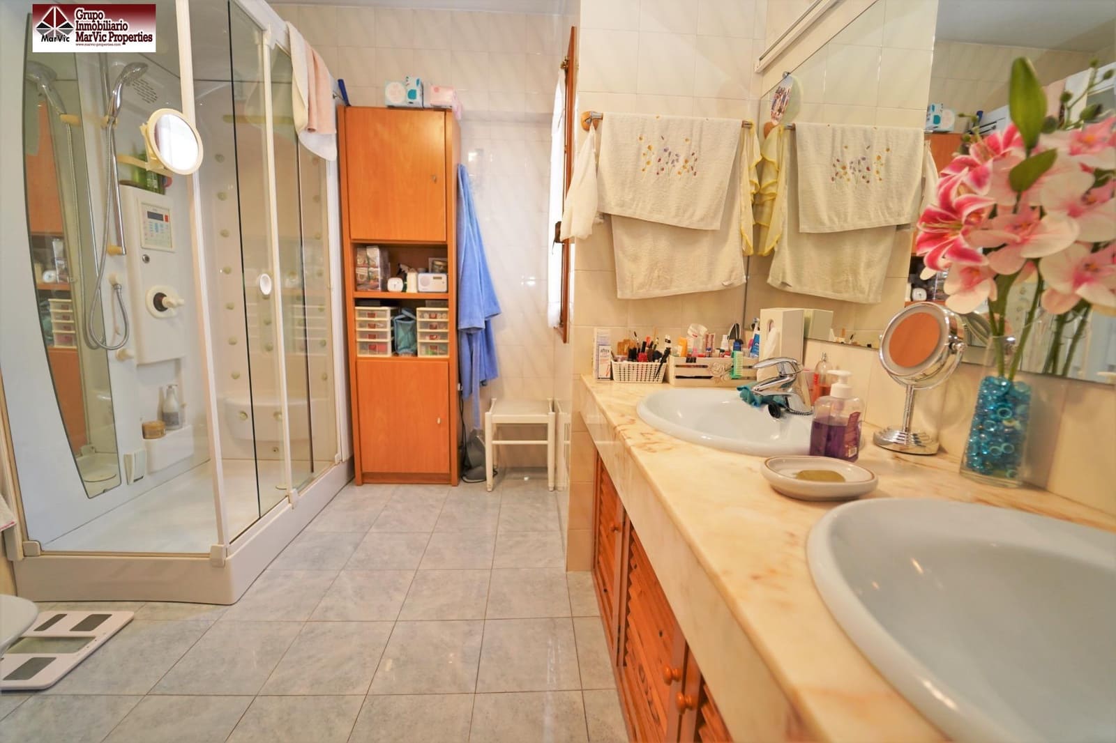 7 bedroom Villa for sale in Benidorm with pool garage - € 875,000 (Ref: 8537530)