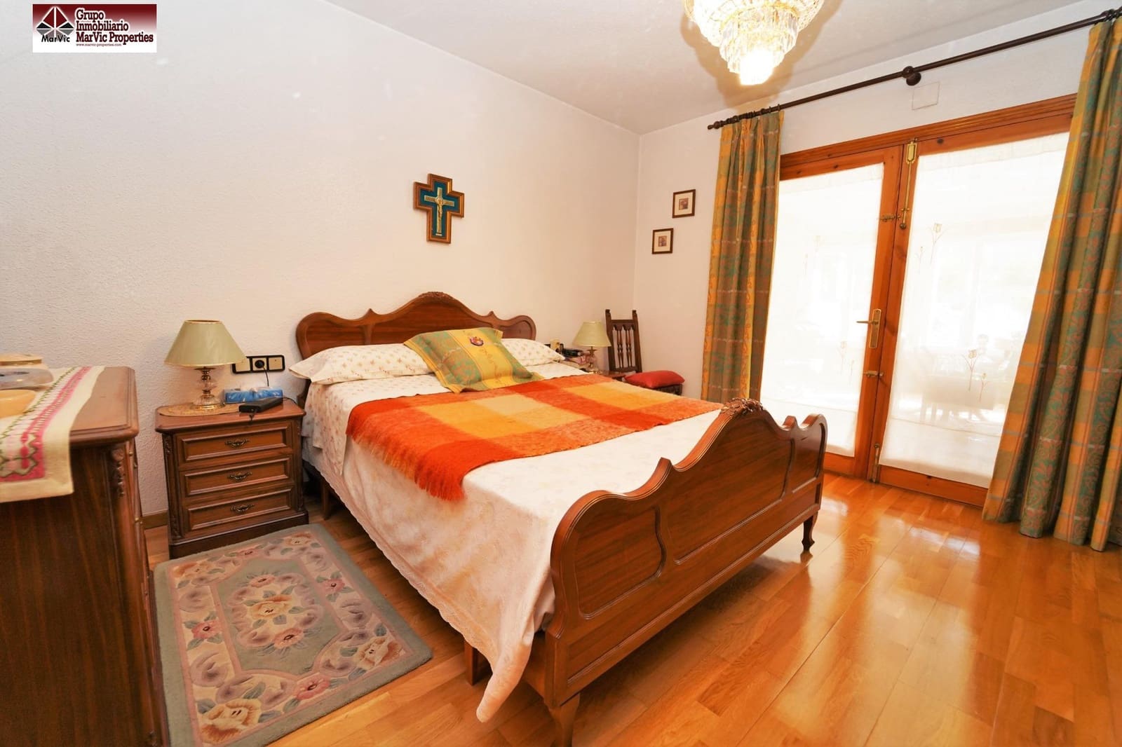 7 bedroom Villa for sale in Benidorm with pool garage - € 875,000 (Ref: 8537530)