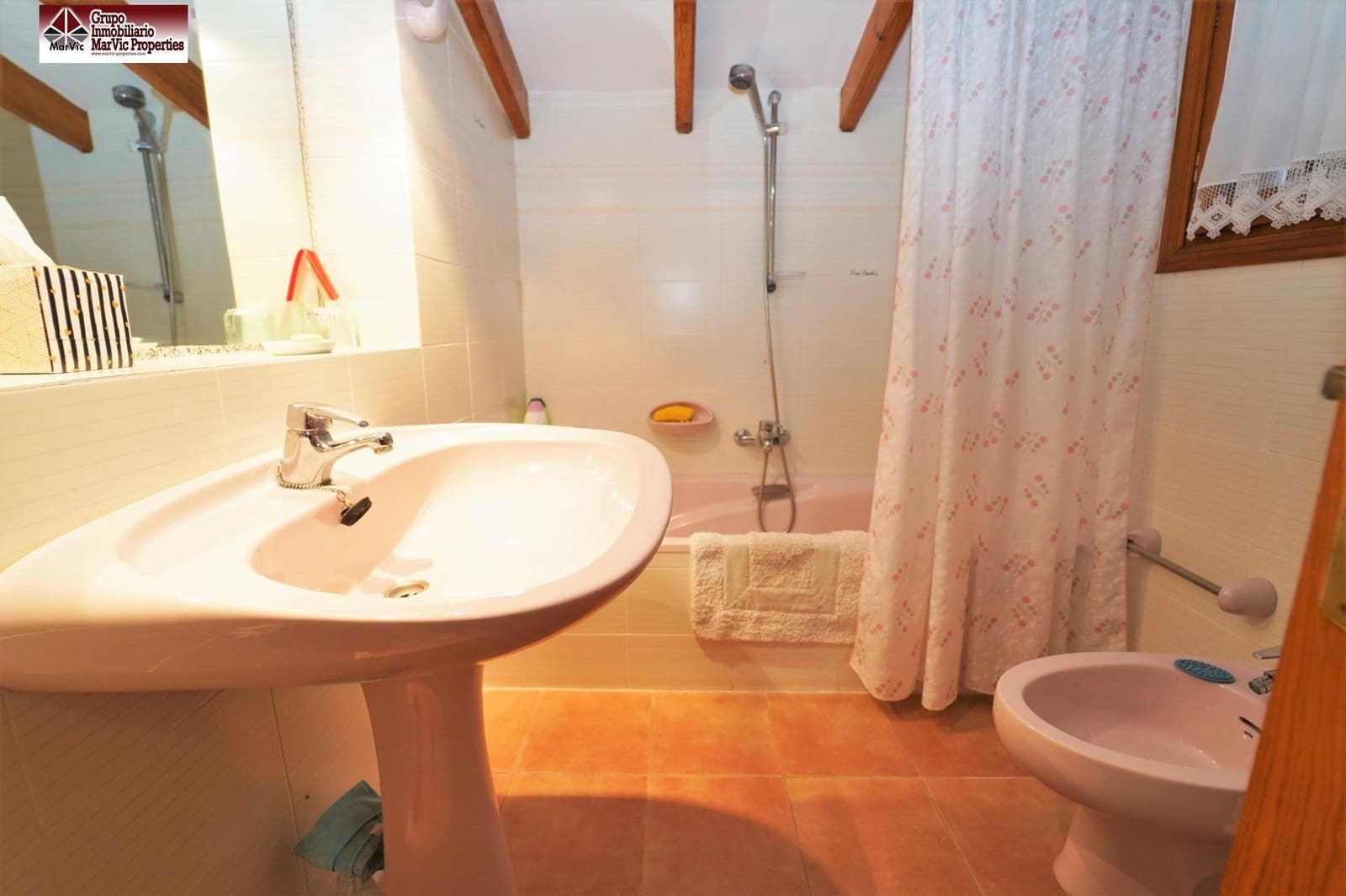 7 bedroom Villa for sale in Benidorm with pool garage - € 875,000 (Ref: 8537530)