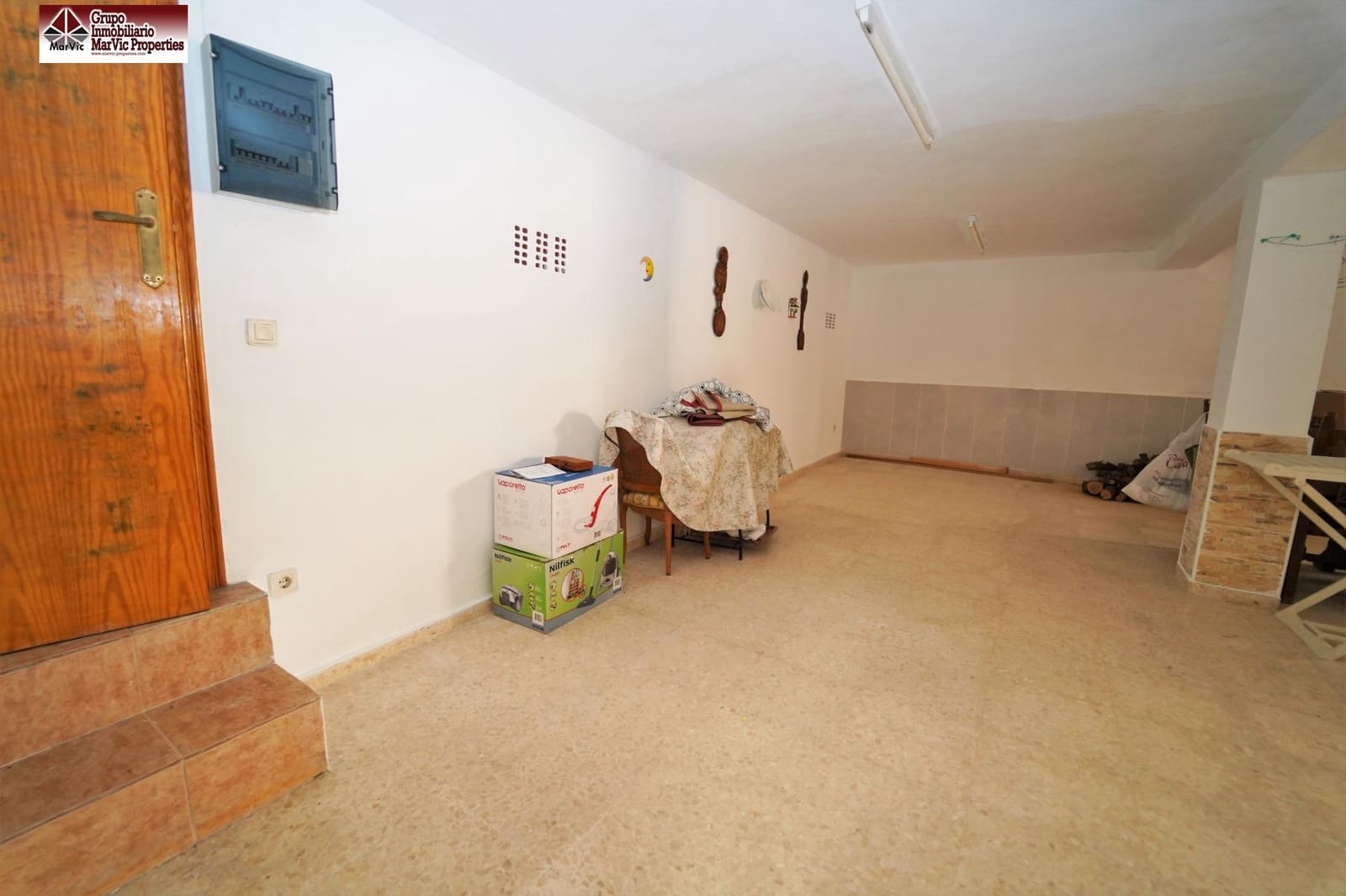 7 bedroom Villa for sale in Benidorm with pool garage - € 875,000 (Ref: 8537530)