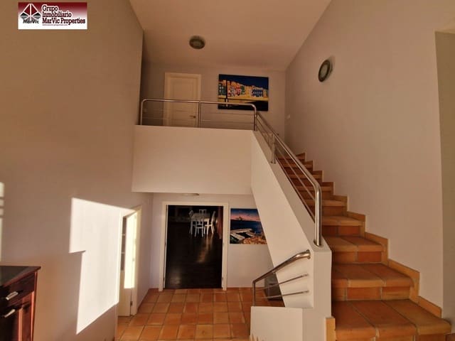 3 bedroom Villa for sale in Finestrat with pool garage - € 785,000 (Ref: 8542405)