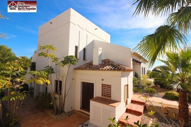 3 bedroom Villa for sale in Finestrat with pool garage - € 785,000 (Ref: 8542405)