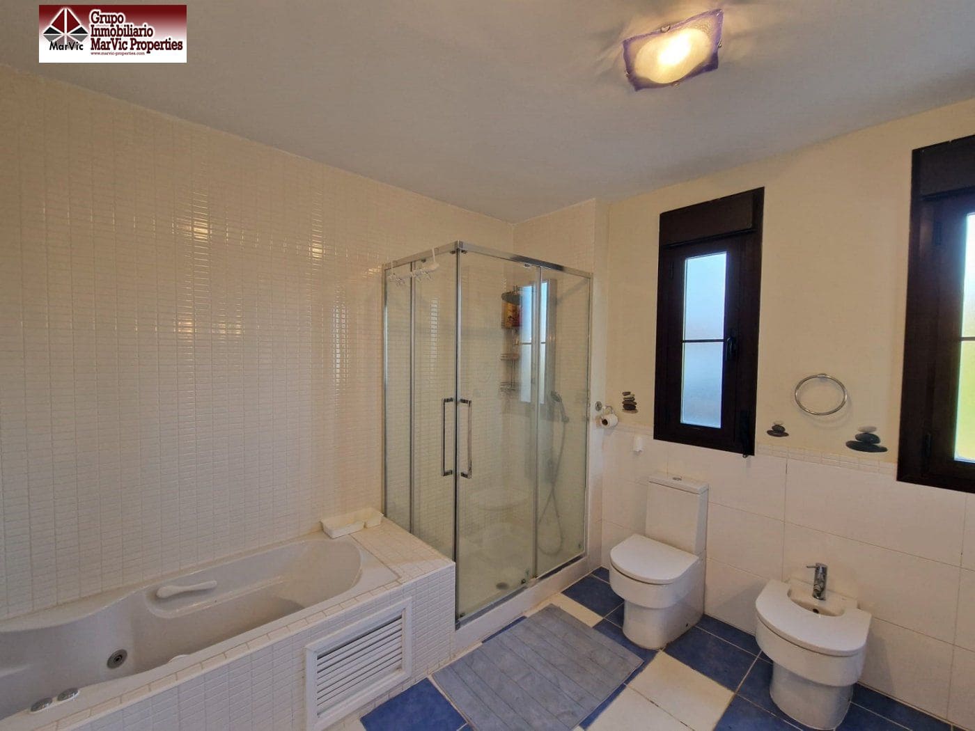 3 bedroom Villa for sale in Finestrat with pool garage - € 785,000 (Ref: 8542405)