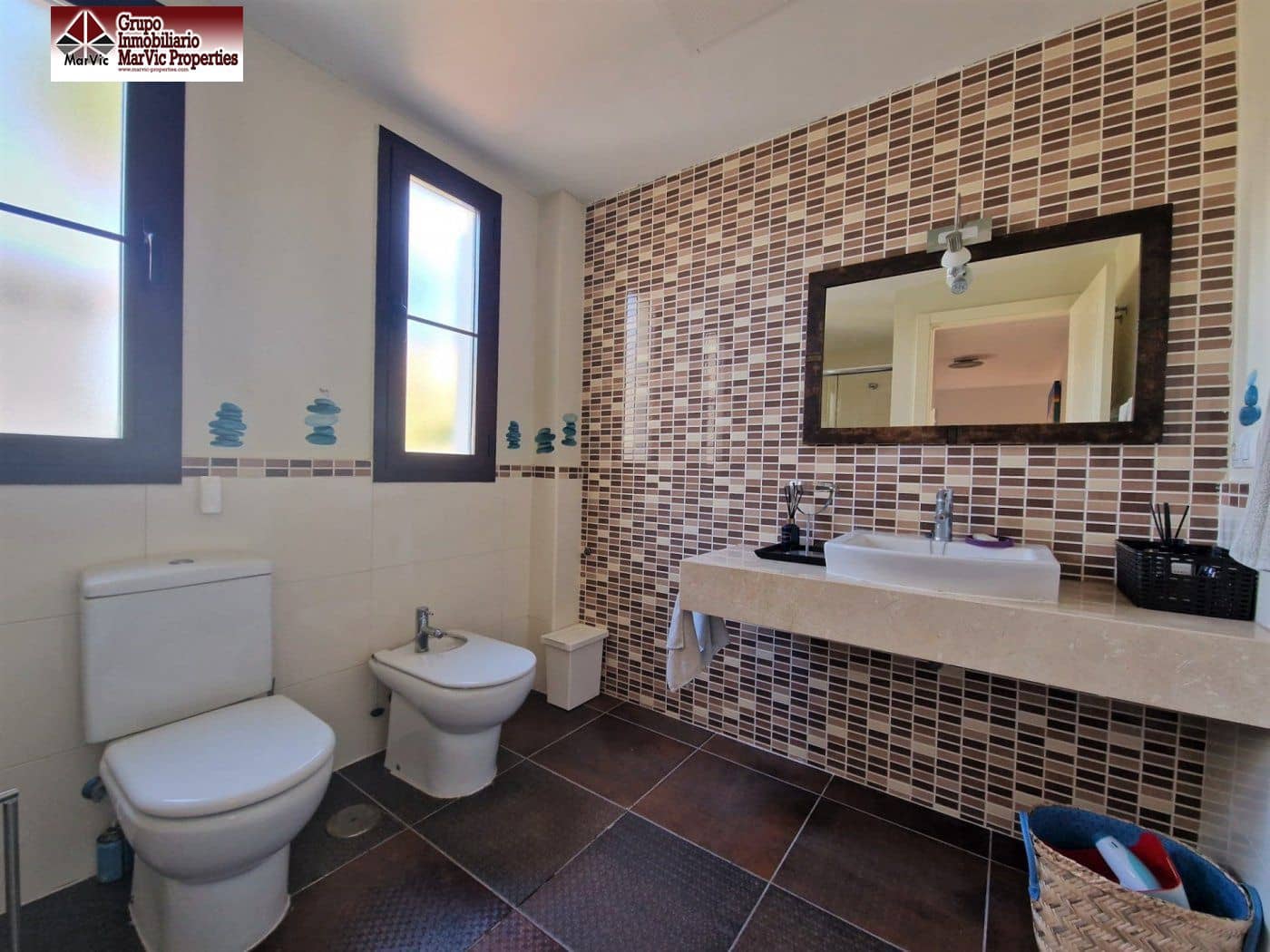 3 bedroom Villa for sale in Finestrat with pool garage - € 785,000 (Ref: 8542405)