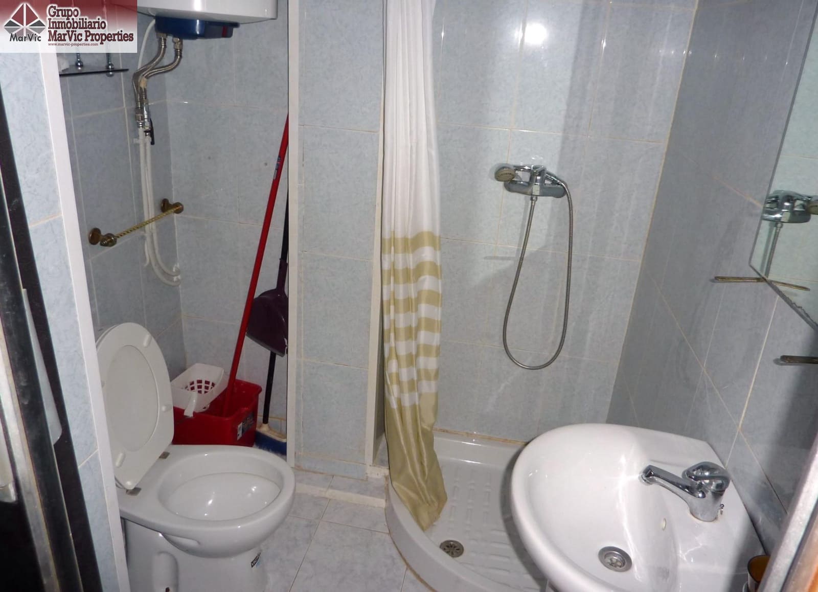 Studio til salg i Benidorm med swimmingpool - € 70.000 (Ref: 8544719)