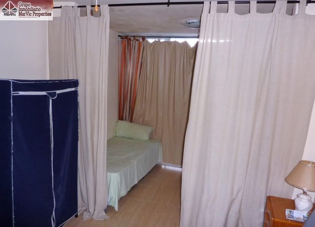 Studio til salg i Benidorm med swimmingpool - € 70.000 (Ref: 8544719)